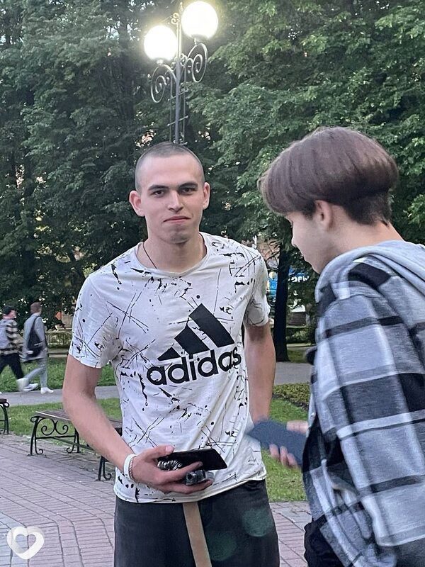 Александр, 21, Калуге — анкета №4241687