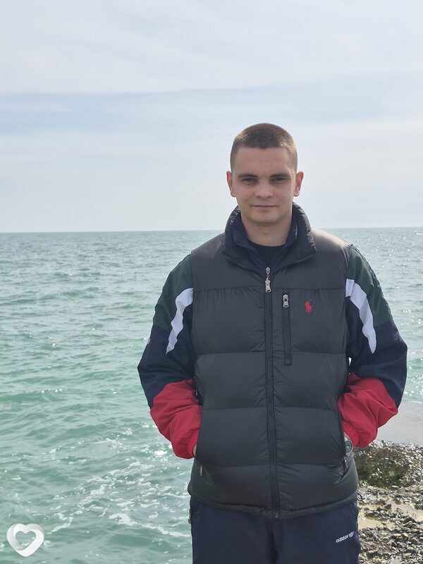 Никита, 20, Одинцове — анкета №4241853