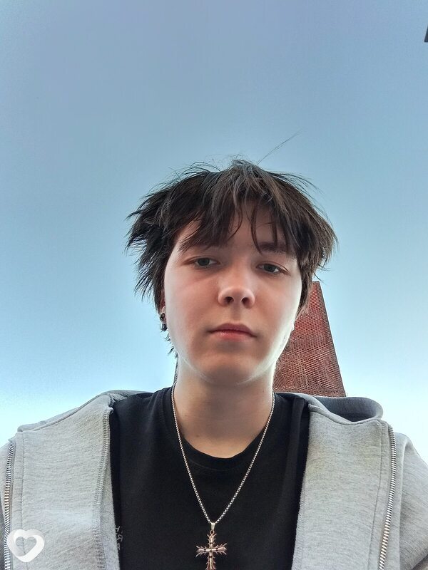 Андрей, 18, Екатеринбурге — анкета №4242027