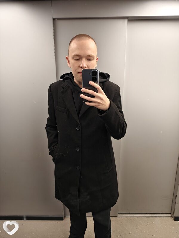Михаил, 24, Москве — анкета №4242424