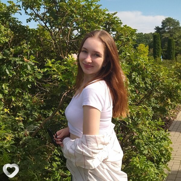 Алина, 23, Минске — анкета №4242572