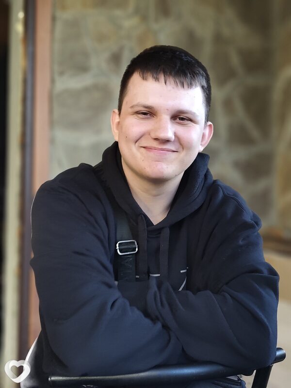 Дмитрий, 20, Киеве — анкета №4243333