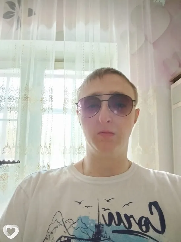 Кирилл, 31, Москве — анкета №4243195
