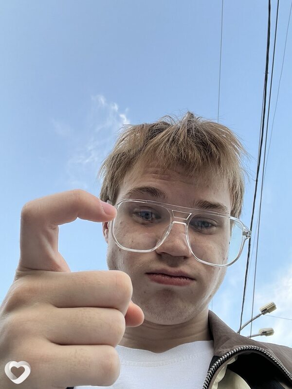 Александр, 20, Новосибирске — анкета №4243234
