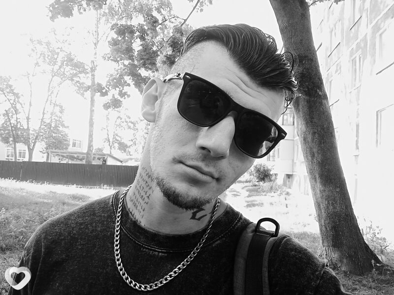 Евгений, 25, Речице — анкета №4243250