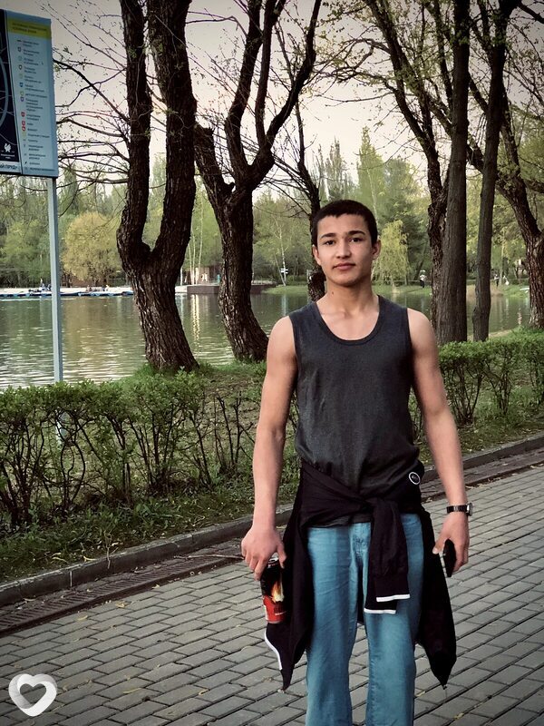 Basir, 19, Москве — анкета №4243457