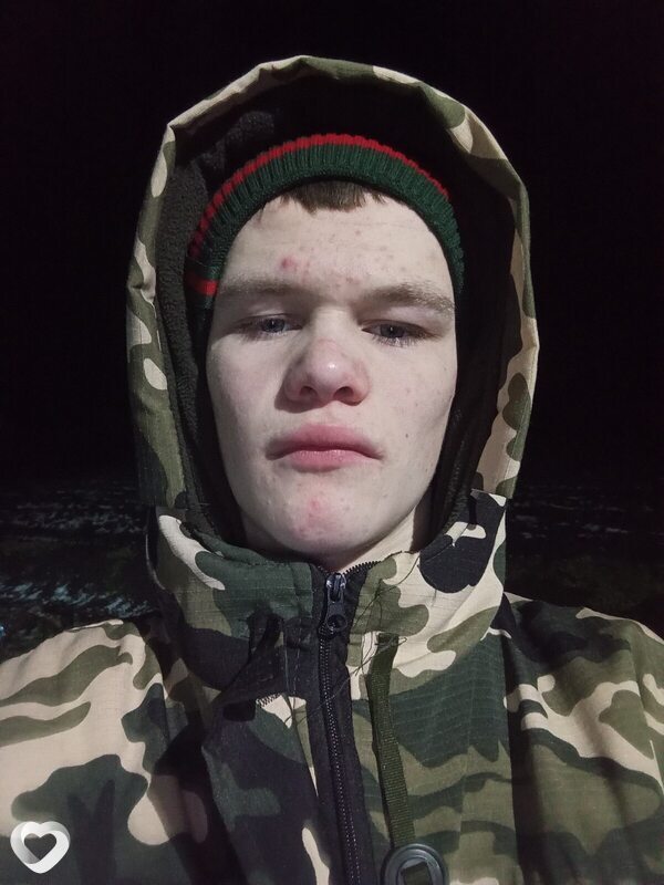 Трофим, 18, Великом Новгороде — анкета №4244026