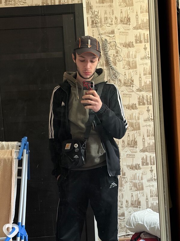 Лука, 23, Санкт-Петербурге — анкета №4245338