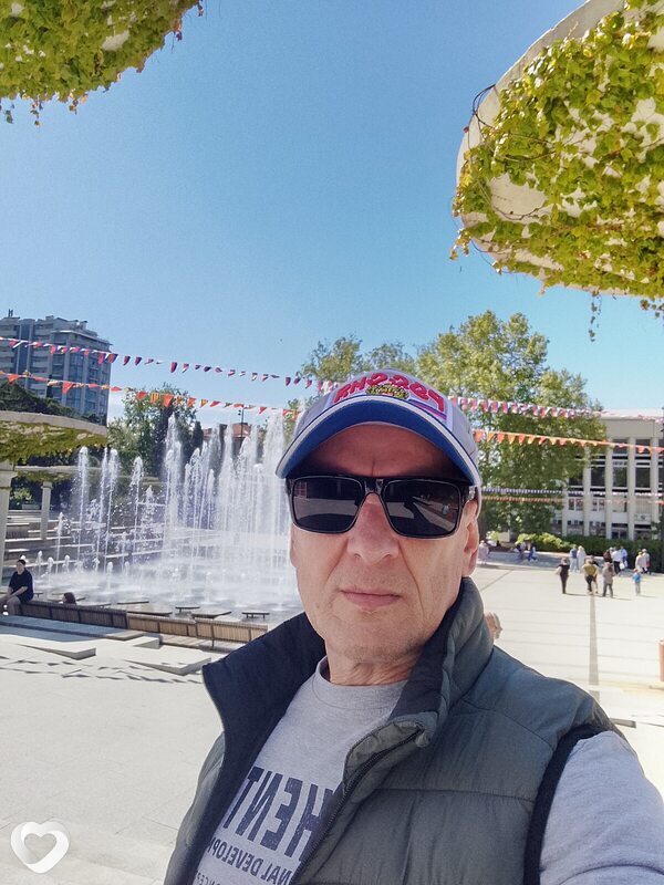 Dima, 50, Ялте — анкета №4245736