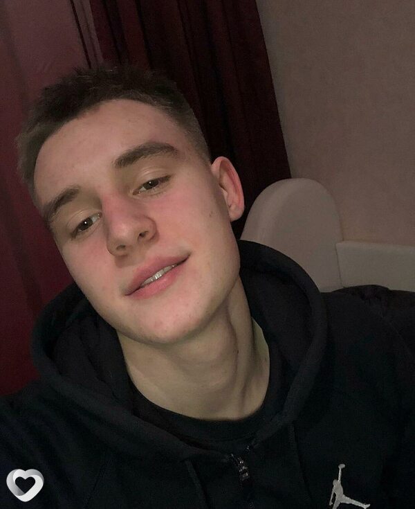 Арртём, 25, Салавате — анкета №4246250
