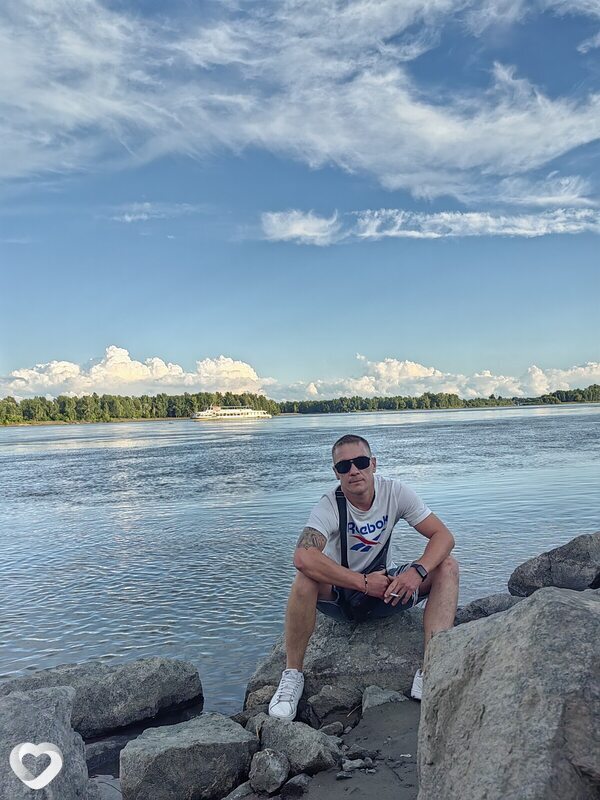Евгений, 35, Барнауле — анкета №4246543