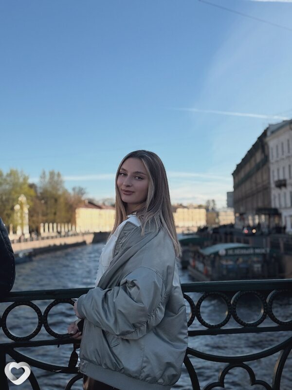 Елизавета, 21, Новосибирске — анкета №4248337