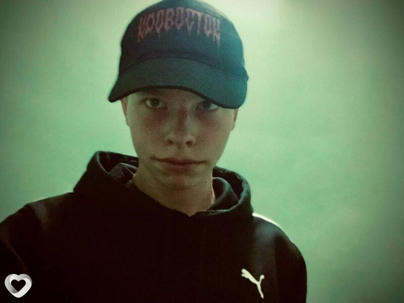 Коля, 23, Москве — анкета №4248742
