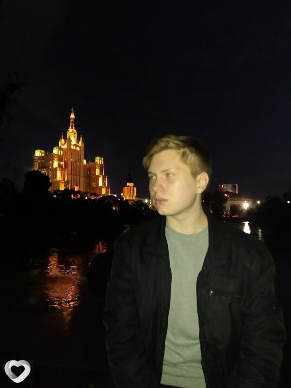 Денис, 22, Москве — анкета №4248718