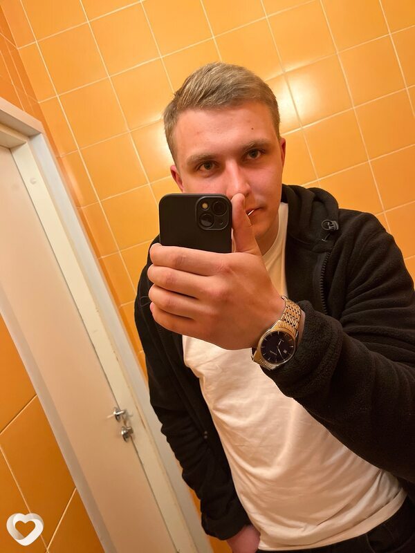 Данила, 25, Екатеринбурге — анкета №4251402