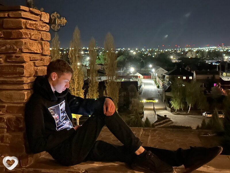Иван, 22, Донецк (Ростовская Обл.) — анкета №4251270