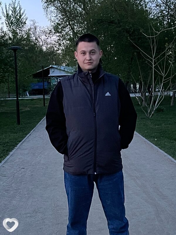 Александр, 20, Барнауле — анкета №4251640