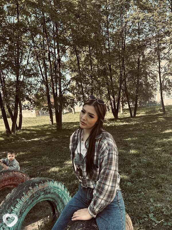 Юлия, 21, Екатеринбурге — анкета №4252669