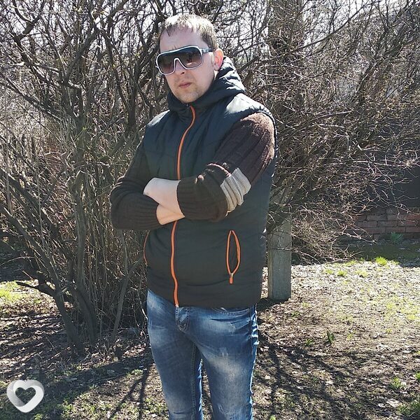 Виталик, 43, Донецке — анкета №4253435