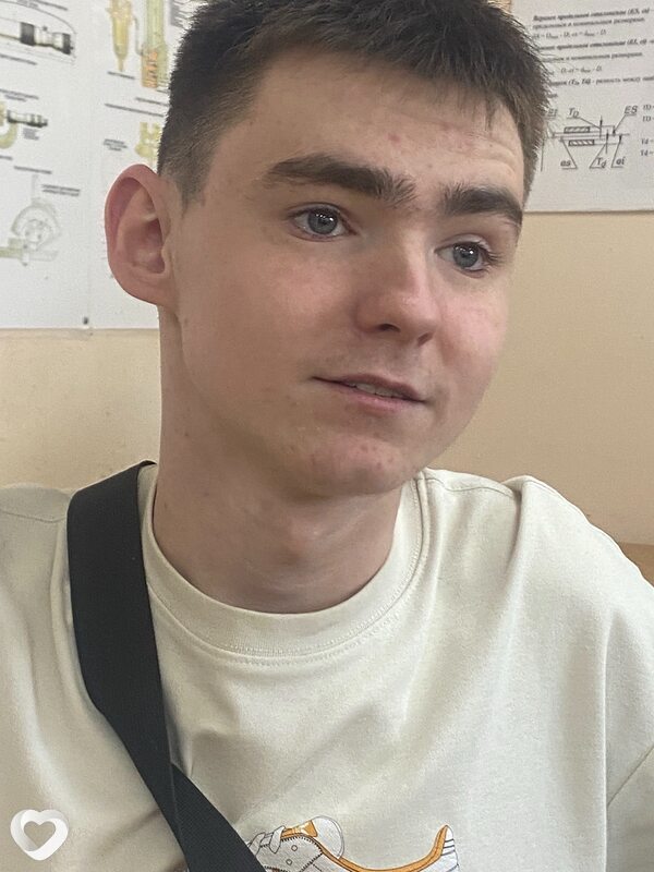 Евгений, 18, Ижевске — анкета №4254326