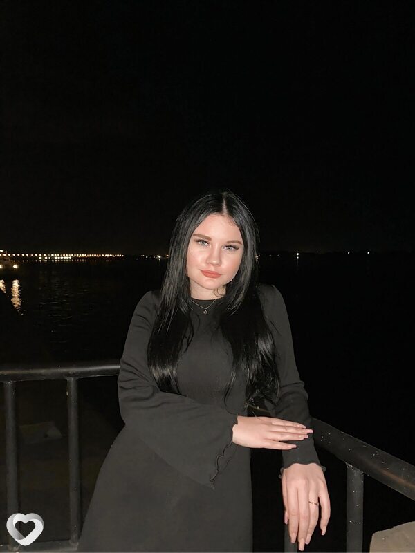 Карина, 23, Москве — анкета №4255104