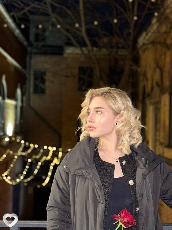 Юлия, 18, Ростове-на-Дону — анкета №4255165