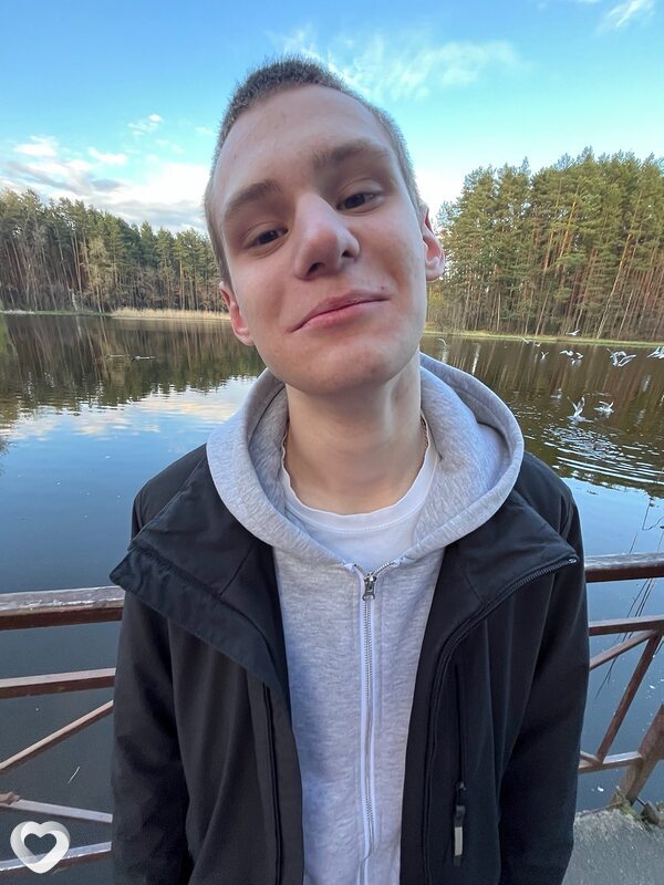 Артем, Унеча