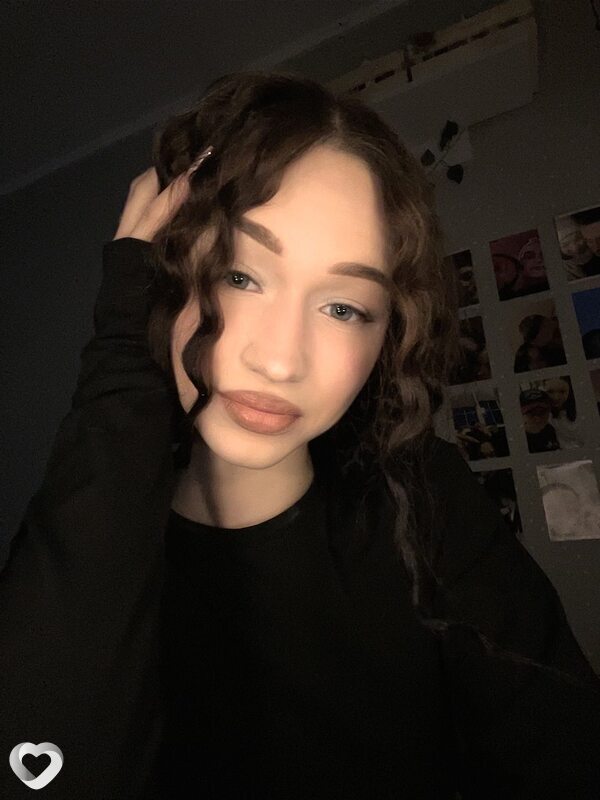Ангелина, 18, Калининграде — анкета №4256143
