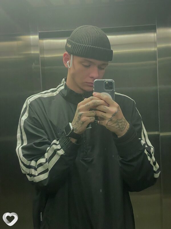 Максим, 23, Саратове — анкета №4256036
