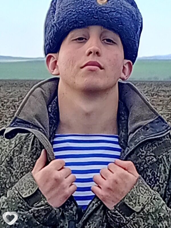 Дмитрий, 19, Феодосии — анкета №4256097