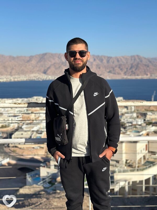 Артур, 26, Новороссийске — анкета №4256715