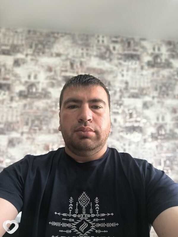 Назаров Парвиз, Новый Уренгой