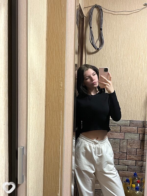Светлана, 18, Луганске — анкета №4257376
