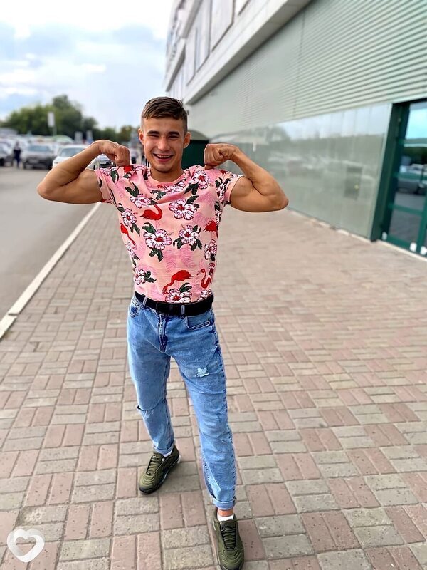 Тимур, 25, Томске — анкета №4257561