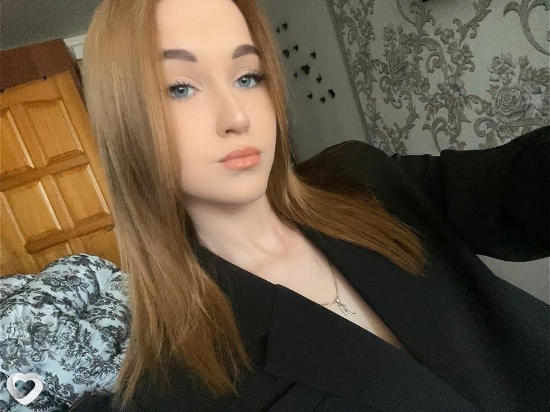 Арина, 18, Омске — анкета №4257900