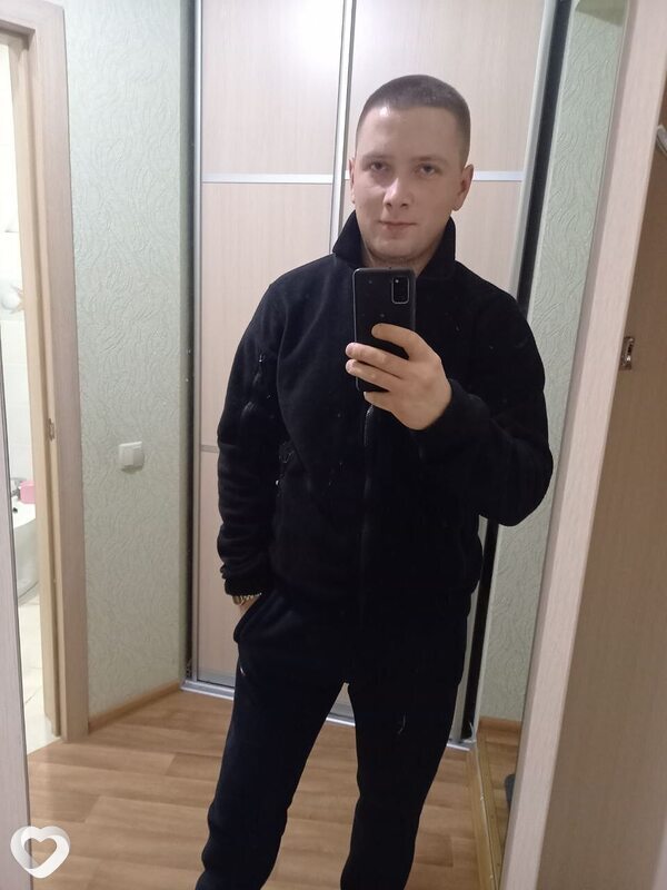 Женя, 26, Павлограде — анкета №4257591