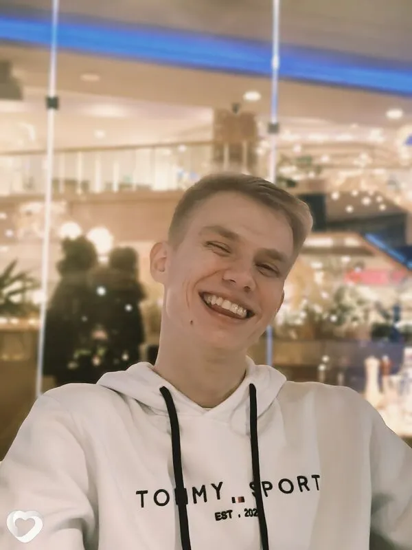 Павел, 23, Москве — анкета №4258715