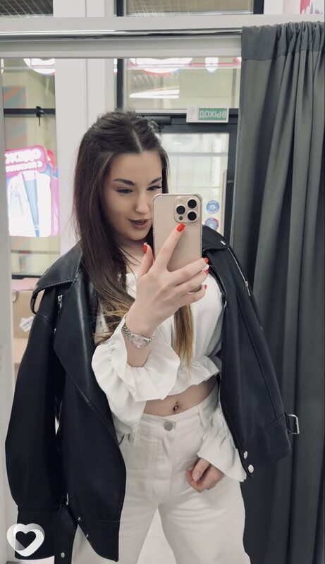 Катя, 18, Минске — анкета №4258725