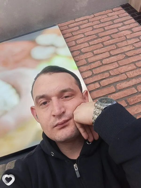 Евгений, 27, Новоалтайске — анкета №4258019
