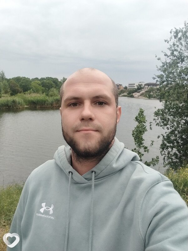 Александр, 29, Новомосковске — анкета №4259083