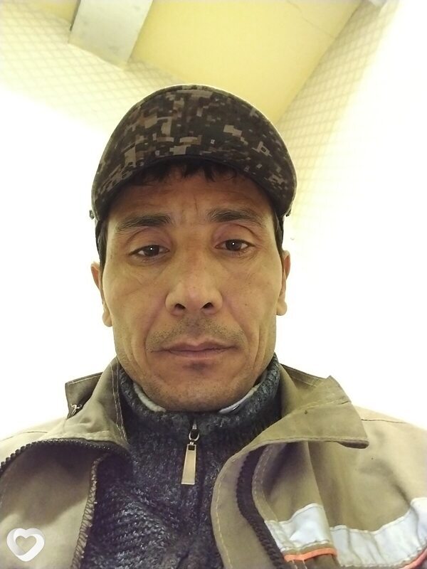 Шоиржон, 42, Благовещенске — анкета №4257990
