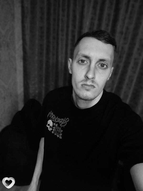 Евгений, 28, Барнауле — анкета №4258349