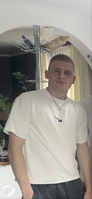 Дима, 23, Новополоцке — анкета №4258428