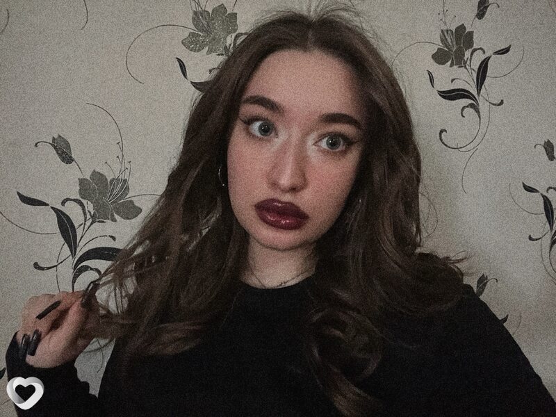 Оля, 22, Красноярске — анкета №4258850