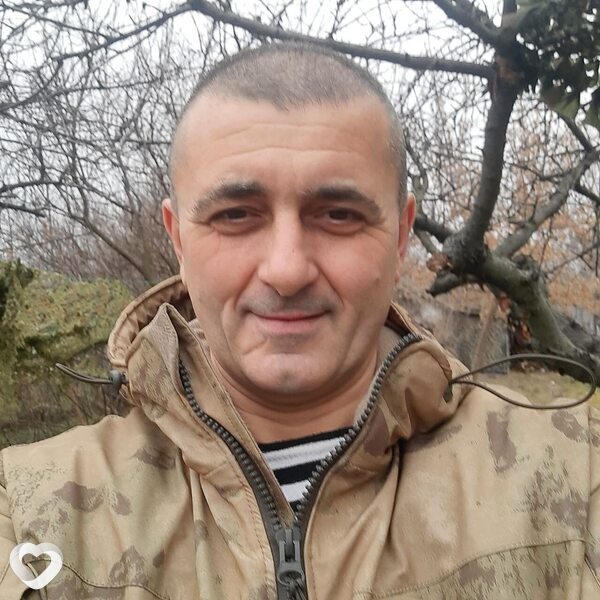 Михаил, Саки