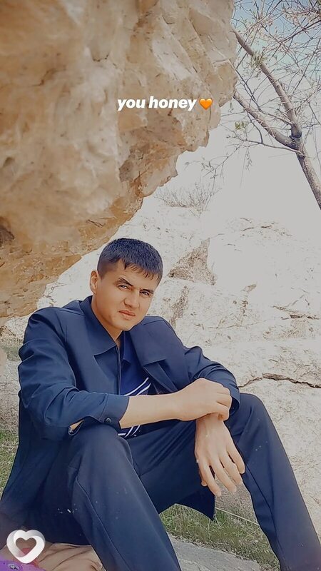 Nodir, 23, Барнауле — анкета №4260479