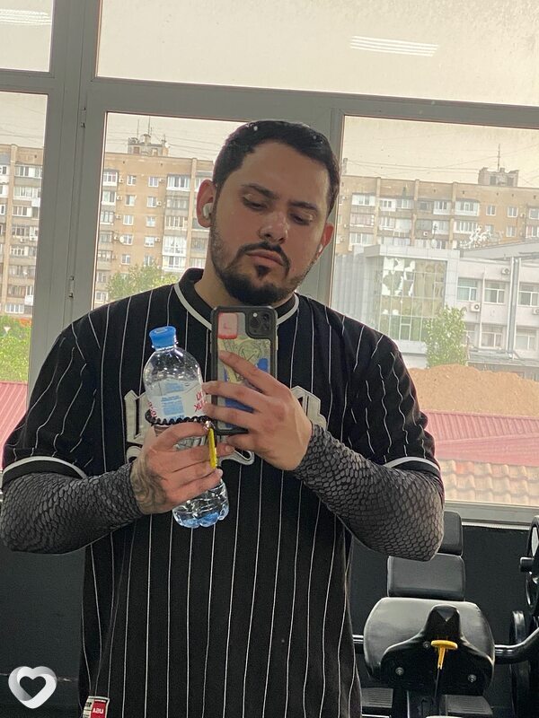 Роман, 23, Евпатории — анкета №4259044