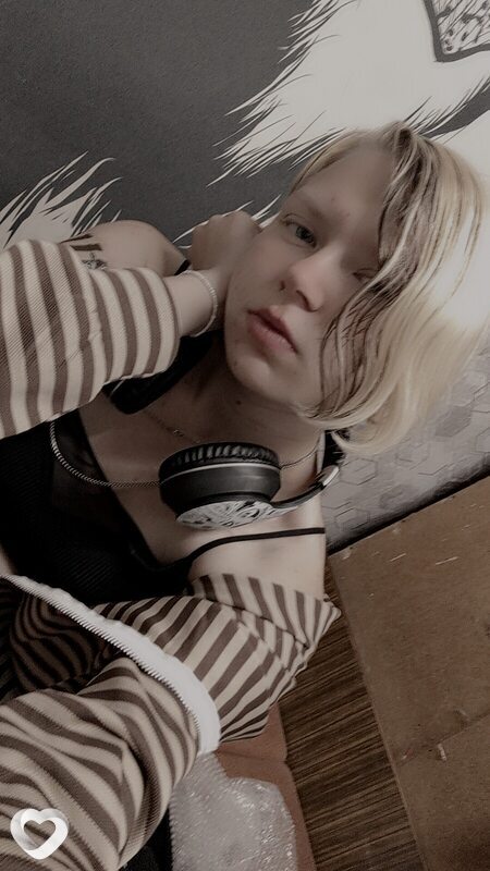 Настя, 20, Красноярске — анкета №4260153