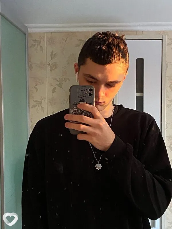 Дима, 22, Москве — анкета №4260207