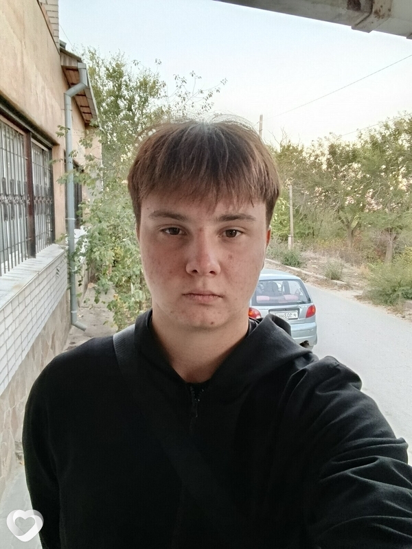 Владимир, 18, Волгограде — анкета №4260855